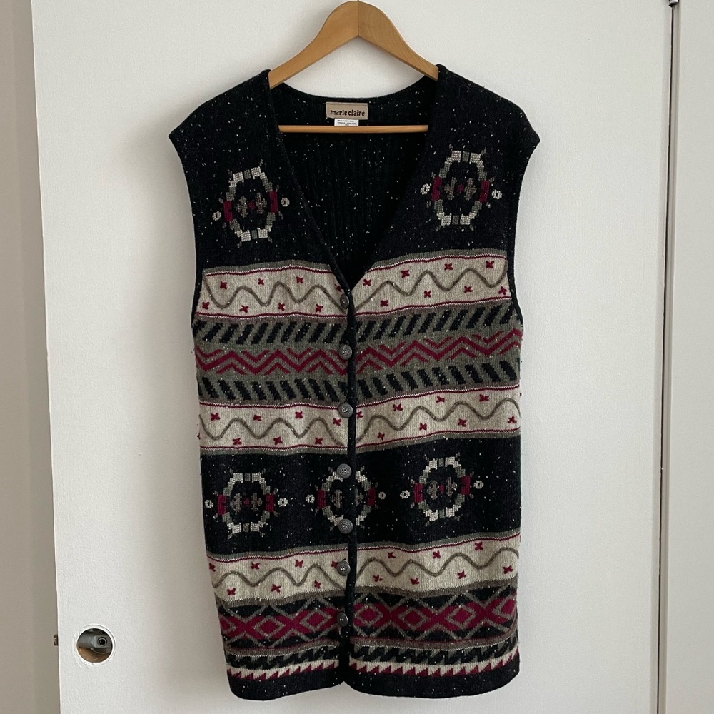 Marie Claire - Festive Sweater Vest (Lambswool blend)